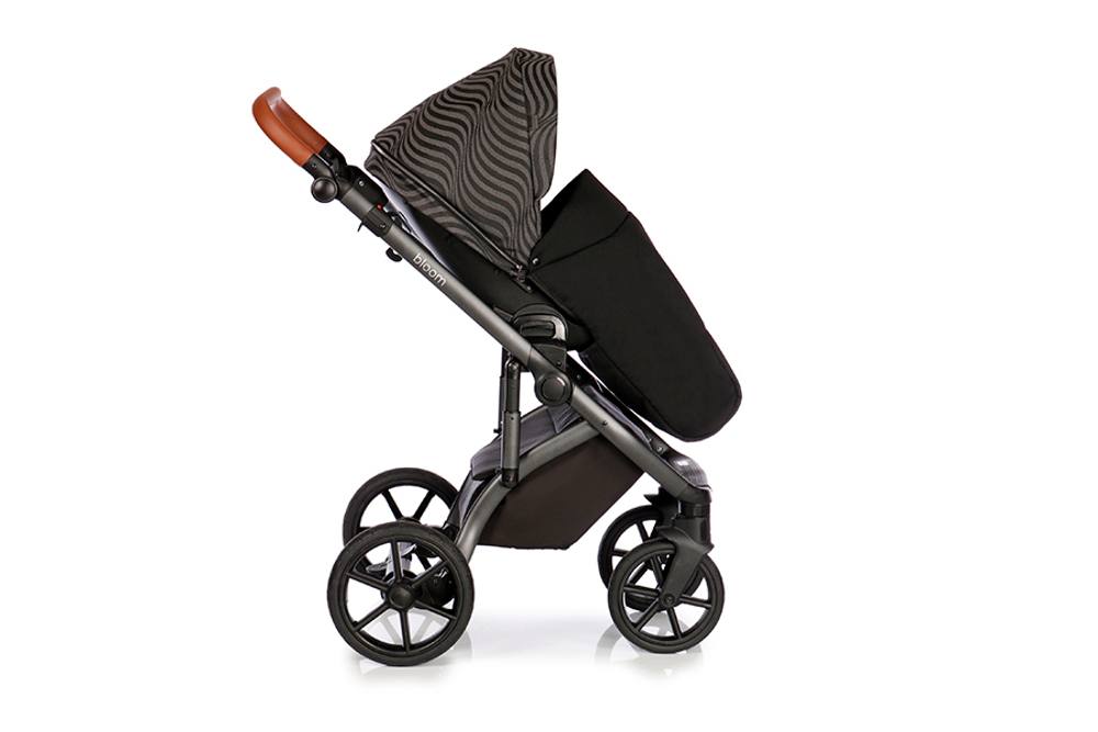 Детская коляска Roan Bloom 2 в 1 New 2021 (Черный) Oxida