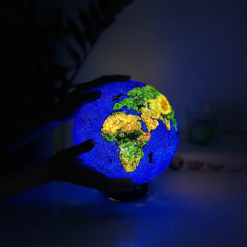 Светильник - Земля (20 см)