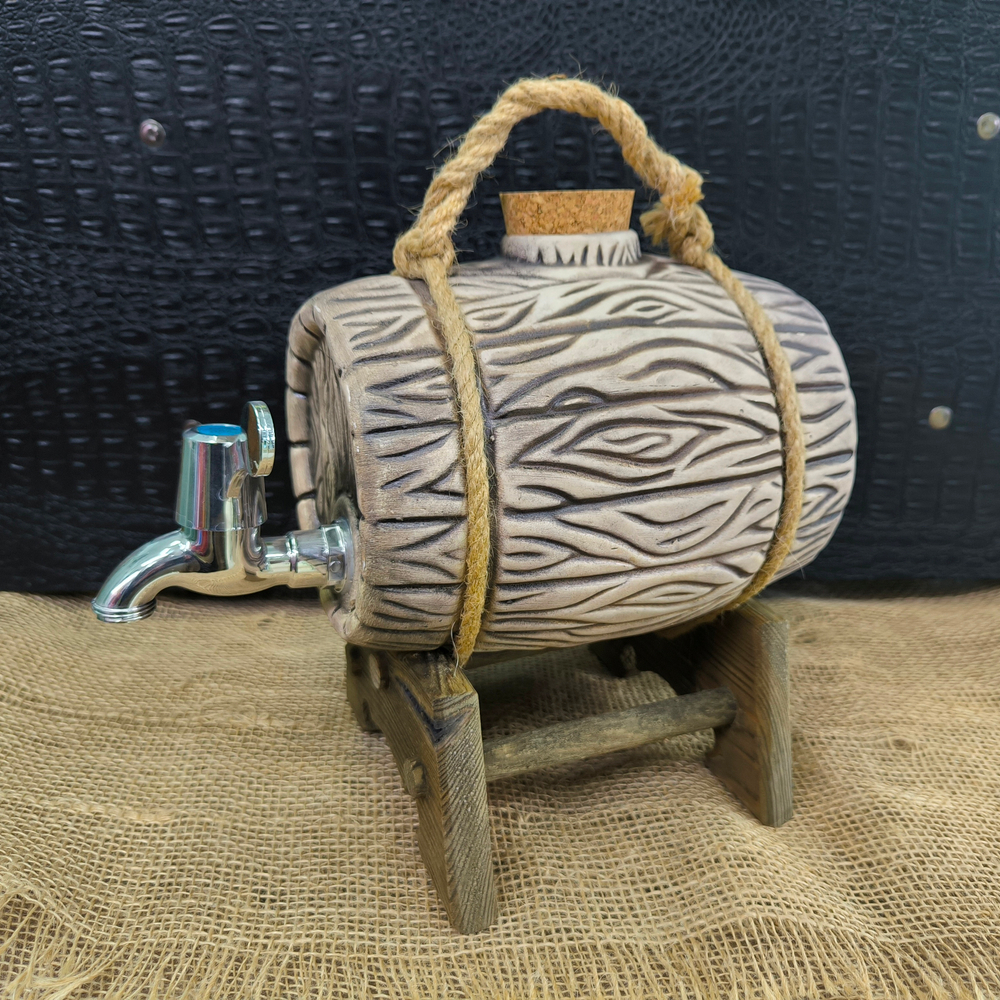 Керамическая бочка для вина на подставке, 2,5 л.