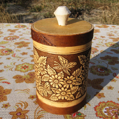 Берестяной туясок с рисунком «Ромашки». Цвет: светлый/темный