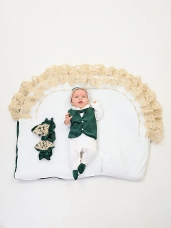 Конверт на выписку новорождённому зимний