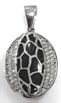 Ювелирная подвеска из серебра с эмалью и фианитами