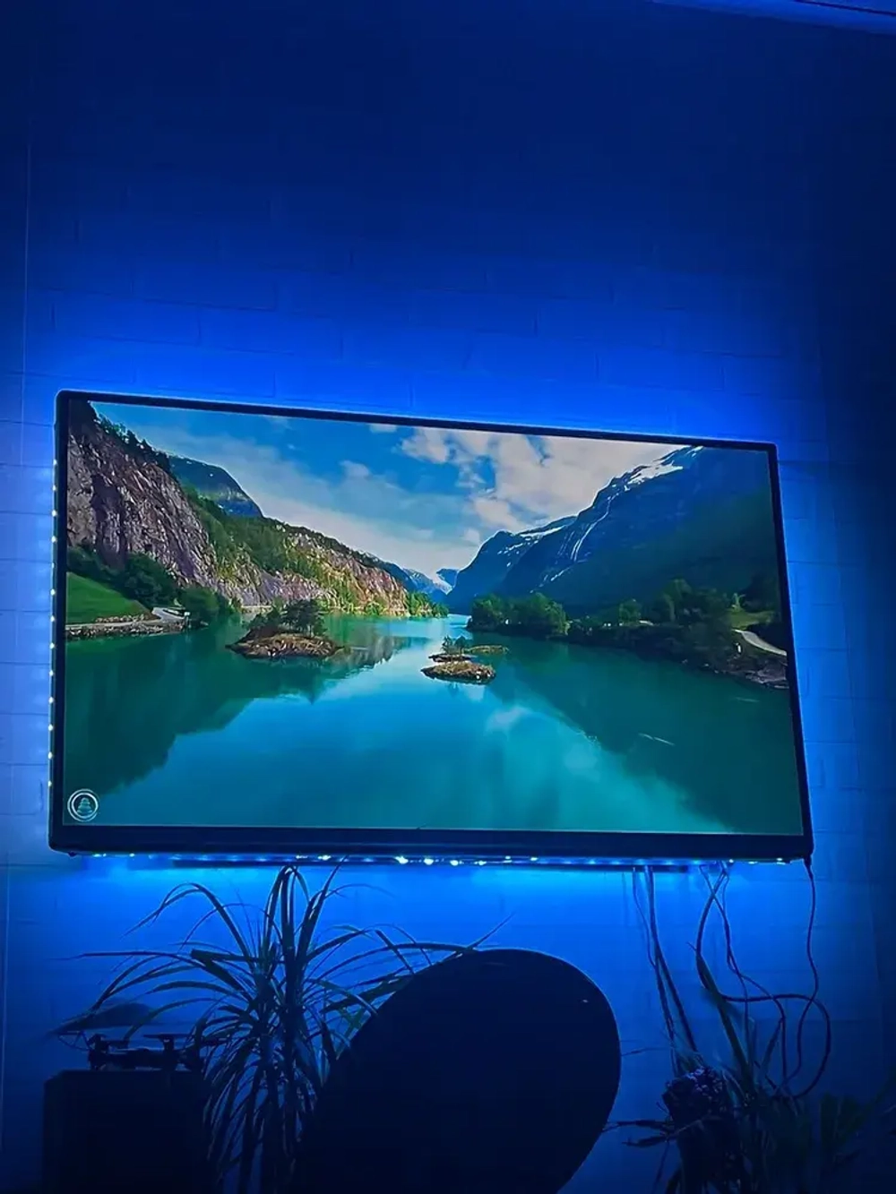 Умная адаптивная светодиодная лента Ambilight HDMI для мониторов и смарт ТВ 41-55', а также для интерьерной подсветки