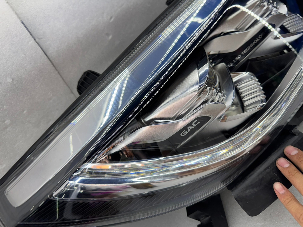 Фара передняя светодиодная (LED) для GAC Trumpchi GM8 оригинал