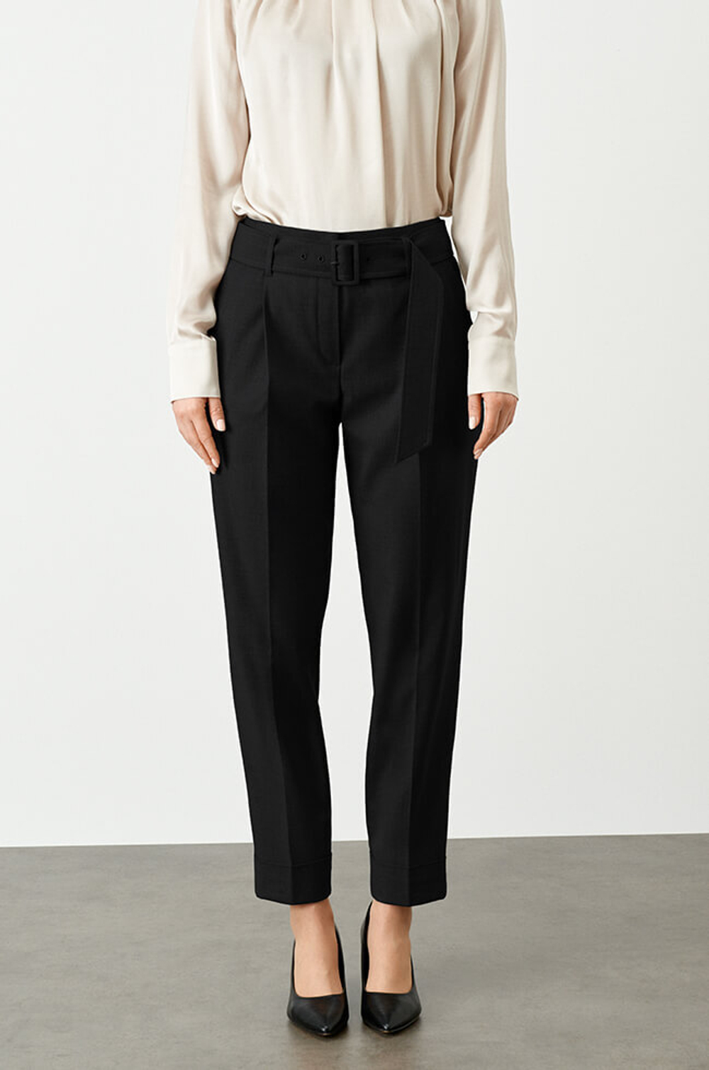 3947 Брюки женские (черный)