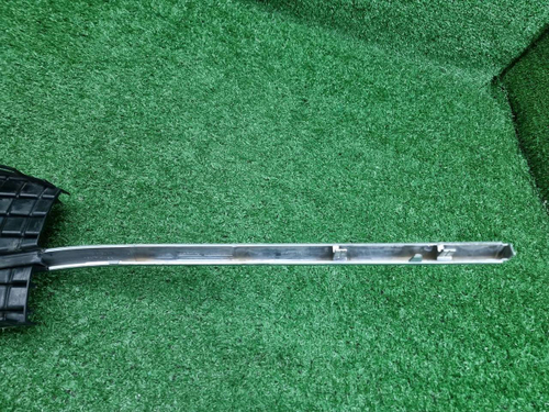 Решетка переднего бампера Mercedes S W222 (17-20)