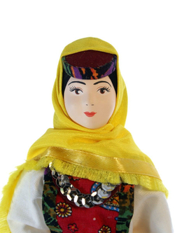 Кукла фарфоровая коллекционная Азербайджанка
