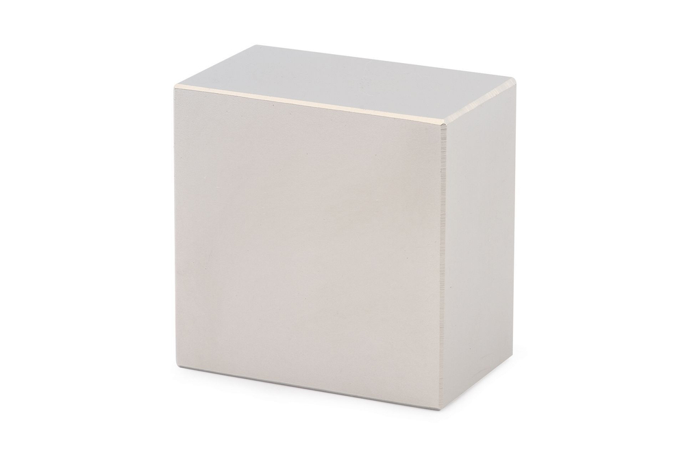 Неодимовый магнит прямоугольный 50х50х30