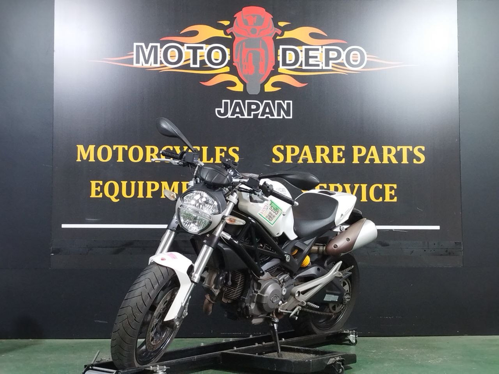 Ducati Monster 696 Plus 2013