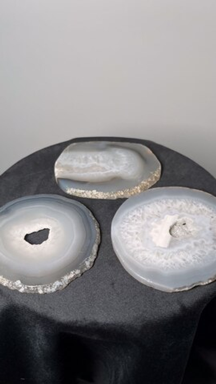 Спил серого полосатого Агата