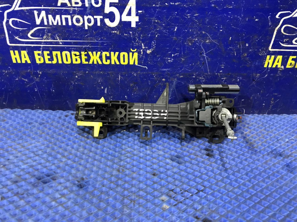 Ручка двери передней правой внешняя TOYOTA AVENSIS 2012-2015