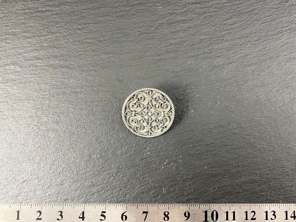 Фибула. Хедебю 10 в. (посеребрение)