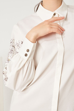 22834 Блузка женская (молочный)