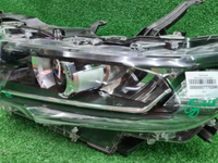 Битая Фара левая Toyota LC Prado 150 (17-нв) LED