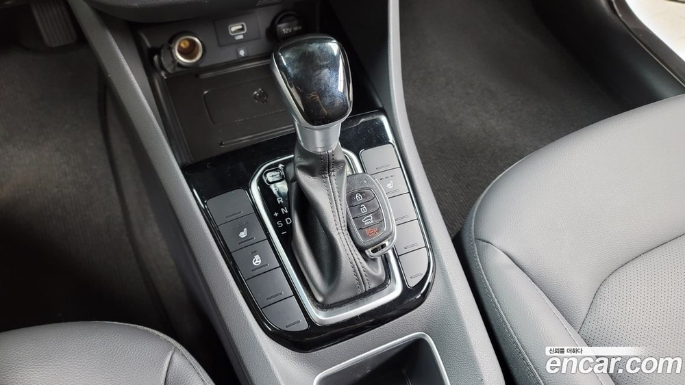 Hyundai The New Ionic Hybrid 1.6 HEV (09.2019)