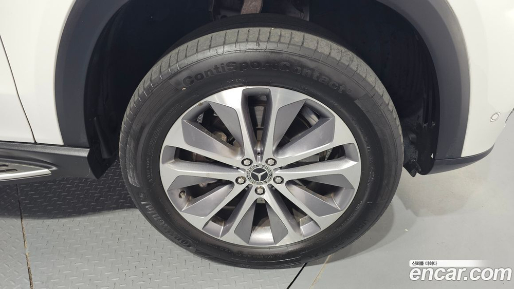 Mercedes-Benz GLE-Class W167 GLE300d 4MATIC (03.2023)