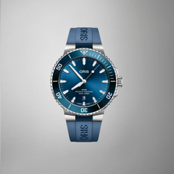 Oris Aquis Date 01 733 7789 4135-07 4 23 35FC