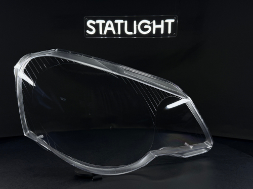 Правое стекло Volkswagen Polo 4 2005-2009