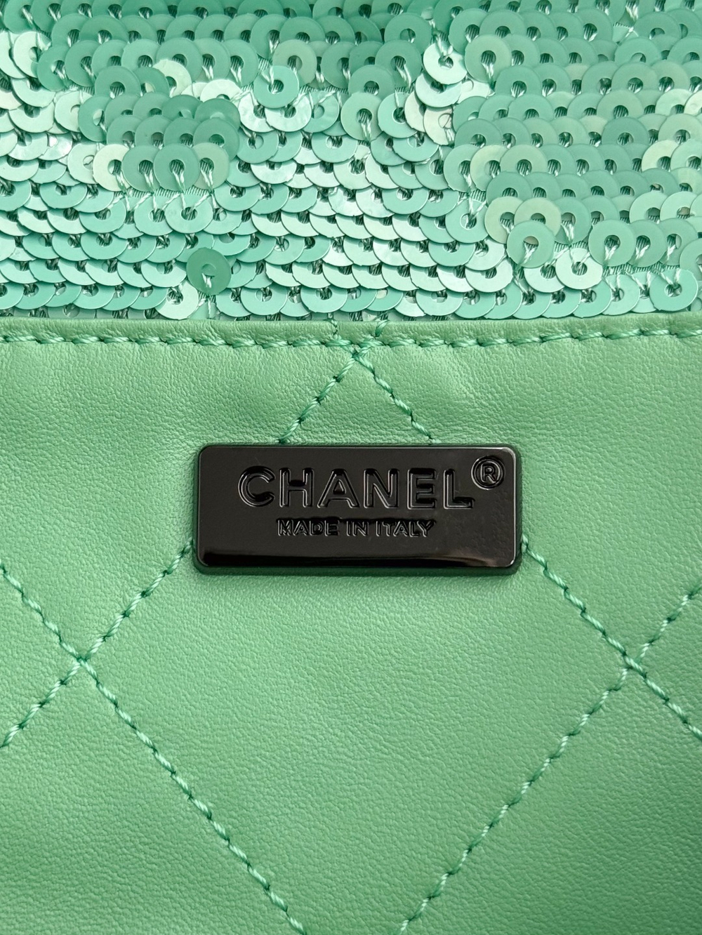 Chanel Shopping Bag 39 cm