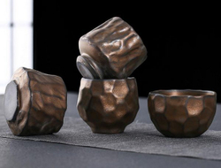 278103.3 Чашка "Бронзовый век" в подар.коробке h=6,5см, d=6см, 125 мл, керамика  коричневый