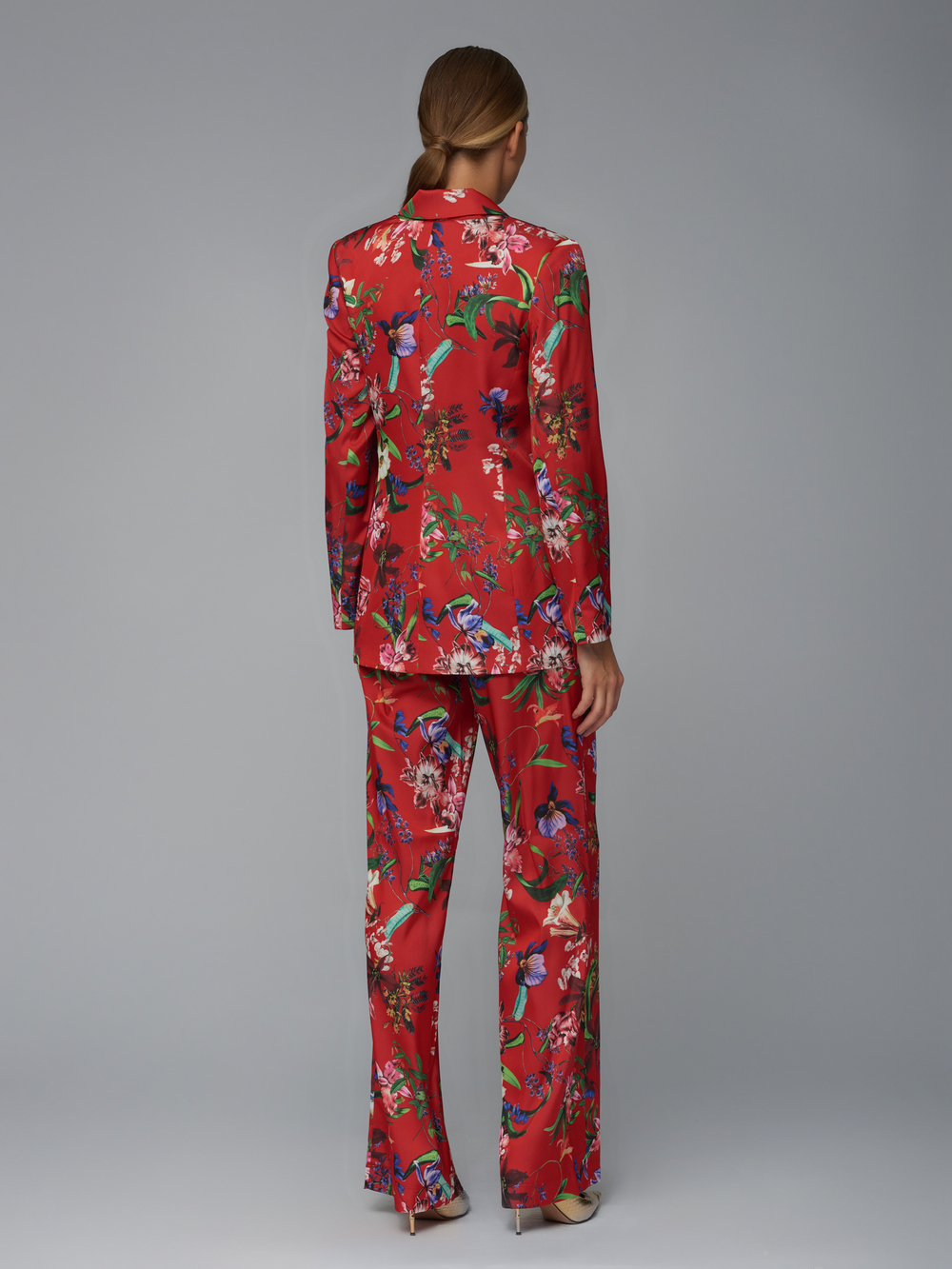 Пижамный костюм с ирисами