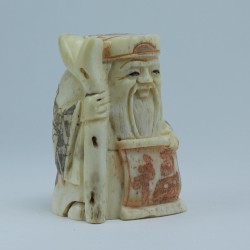 Нэцкэ Дзюродзин с длинным посохом и иероглифом счастье