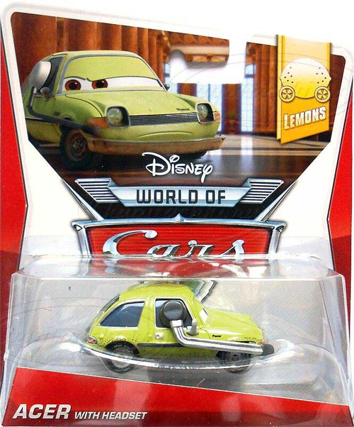 Эйсер в наушниках