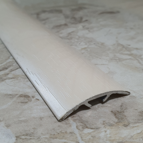 Порог-стык 30мм "DO-4" 2,7м Дуб беленый (32) ламинир. алюм.