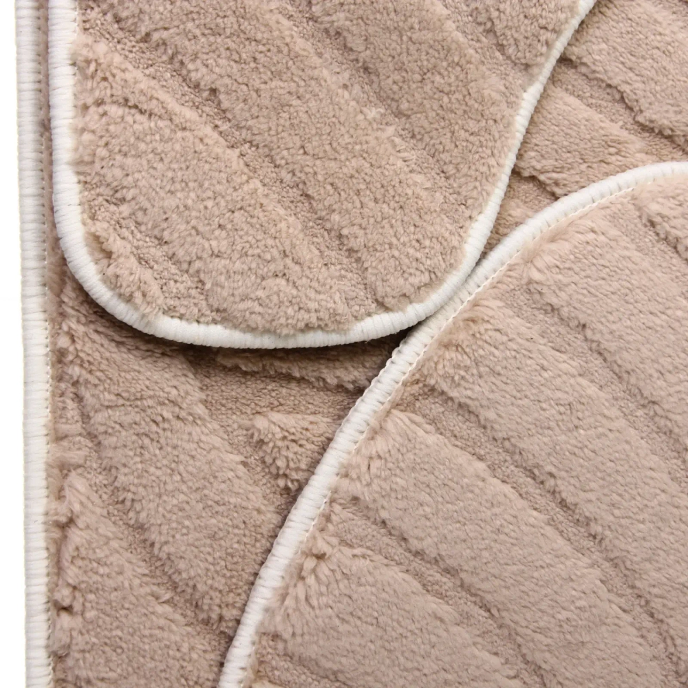 Набор для ванной и туалета 3 пр. «Лия» ( 2 коврика 50*80+50*40, 1 чехол на крышку) бежевый