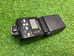 Nikon Speedlight SB-600