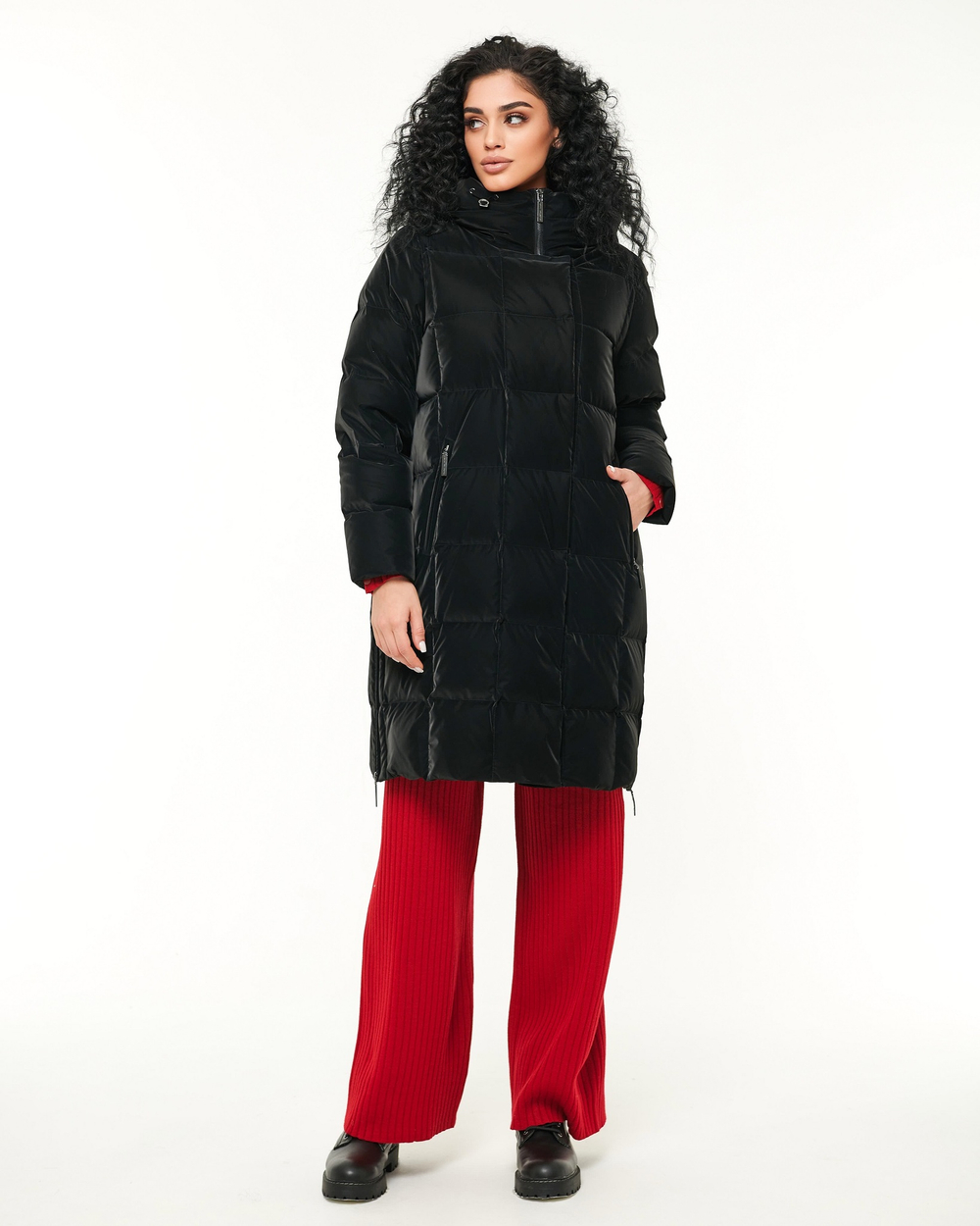 221.W22.001 пальто женское BLACK