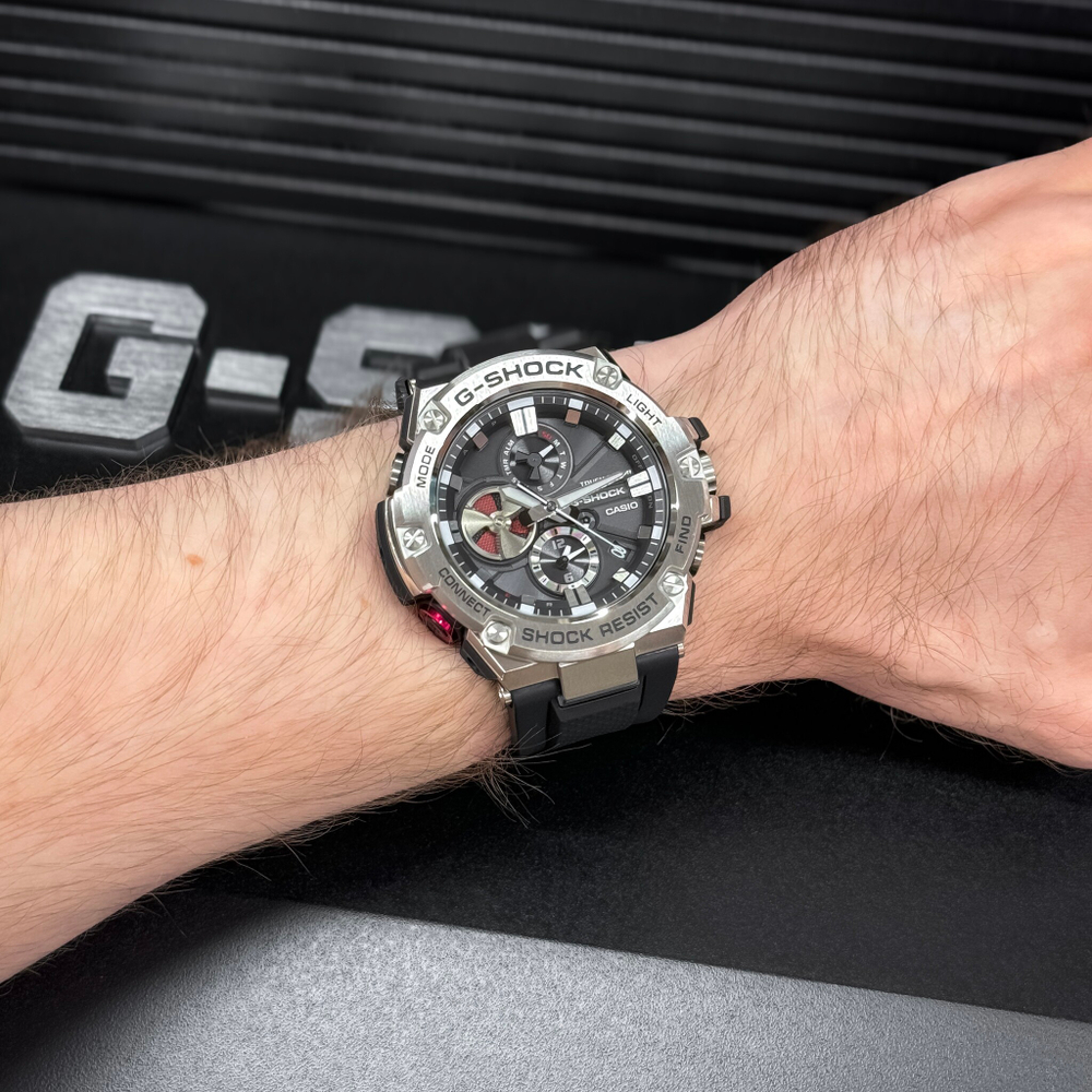 Наручные часы Casio GST-B100-1A