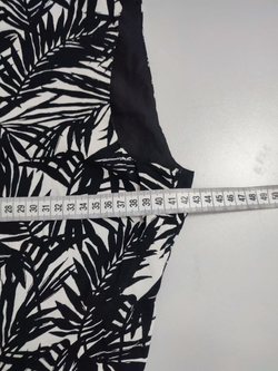 Платье H&M с принтом 40 размер