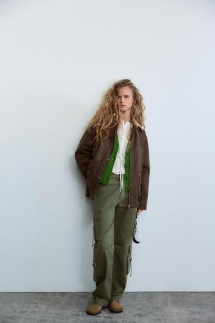 ZARA КУРТКА С КОНТРАСТНЫМ ВОРОТНИКОМ, КОНЬЯЧНЫЙ
