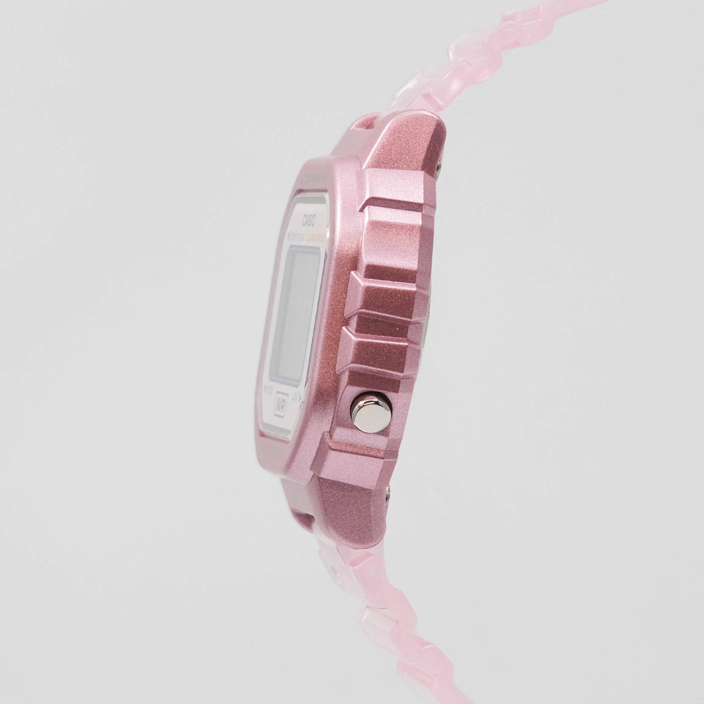 Женские наручные часы Casio LA-20WHS-4A