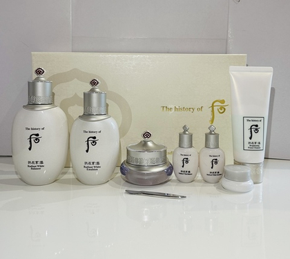THE HISTORY OF WHOO  SEOL   Radiant White 3P set. Осветляющий уходовый набор.
