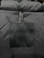 Пуховик Moncler