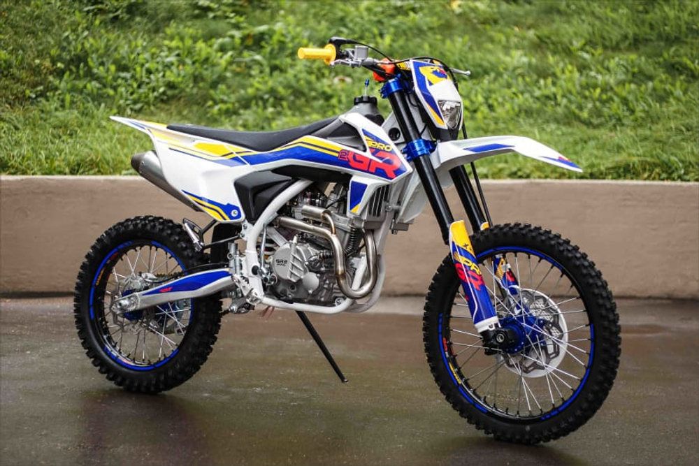 Мотоцикл кроссовый эндуро GR2 300 Pro (ВОД. ОХЛ. ZS174MN) 21/18 (2020 Г.)