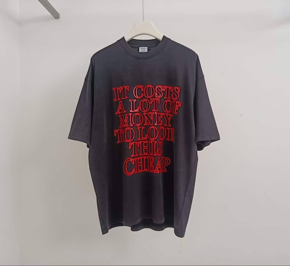 Футболка Vetements