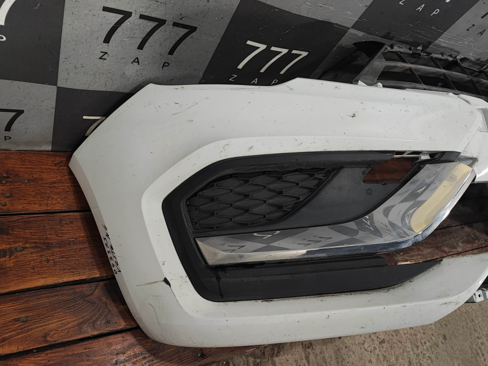 Бампер передний LADA Vesta 22-нв Б/У Оригинал 8450040054