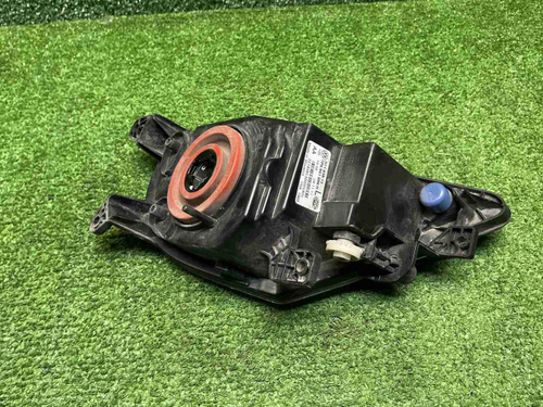 ПТФ левая VW Touareg NF (2014-2018)