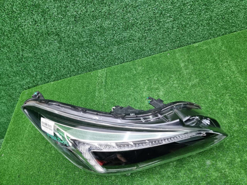 Фара правая Subaru XV 2 GT (2017-2023) LED