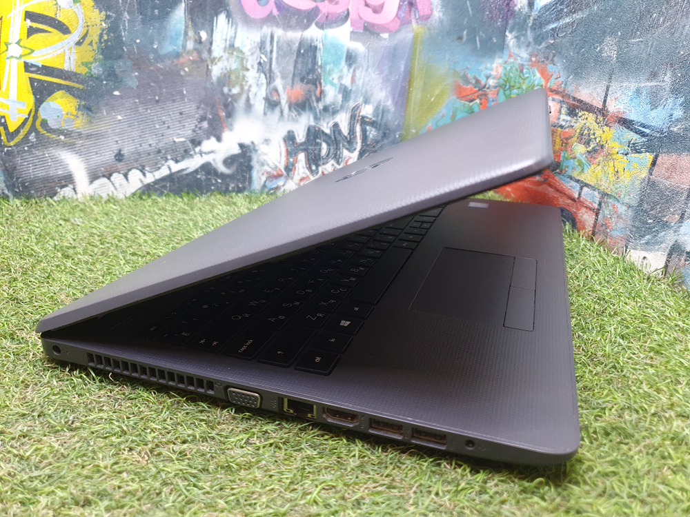 Ноутбук HP i3-6/8Gb/250 G6 1XN68EA/Windows 10