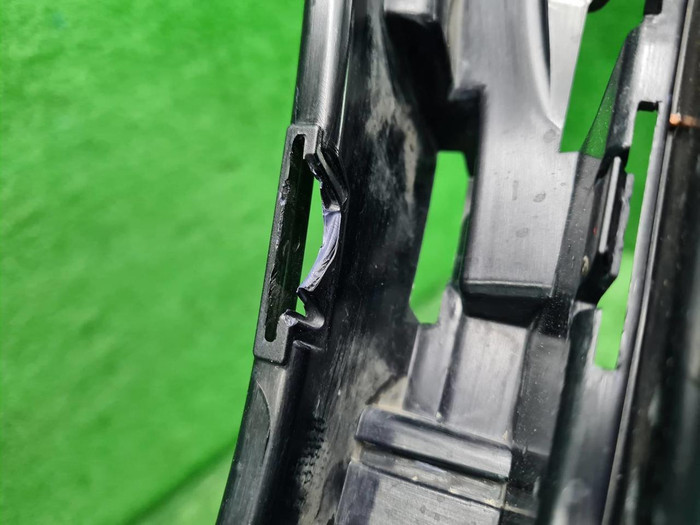 Решетка перед. бампера Mercedes S W223 20-нв AMG