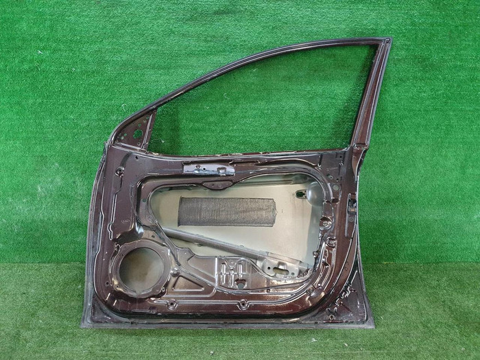 Дверь передняя правая Kia Cerato 2 (2008-2013)