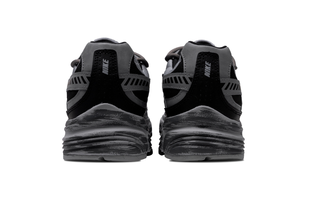 Кроссовки Nike Initiator