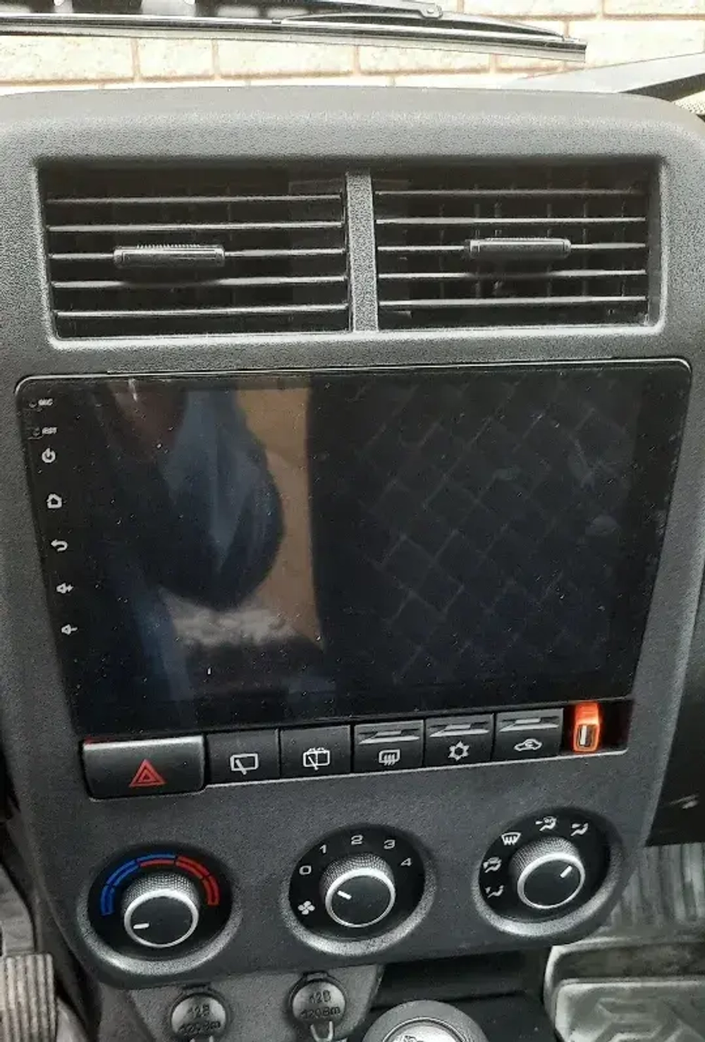 Магнитола для Lada Niva Legend, 4x4, Urban, Bronto 2019-2024+ - Canbox 9-3194 Qled, Android 10, ТОП процессор, SIM-слот