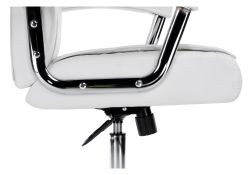 Компьютерное кресло Class white
