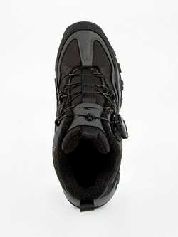 Кроссовки утепленные