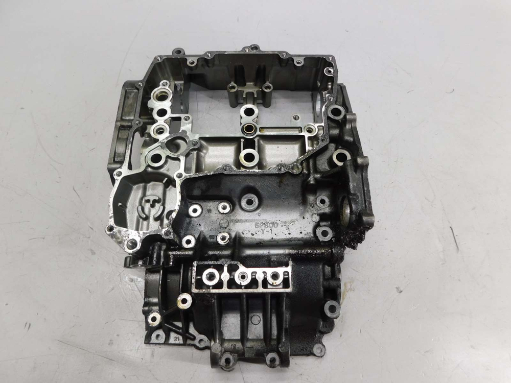 Нижняя часть картера Yamaha TDM900